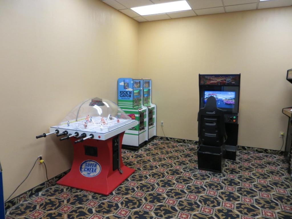 Howard Johnson Grand Forks Zewnętrze zdjęcie