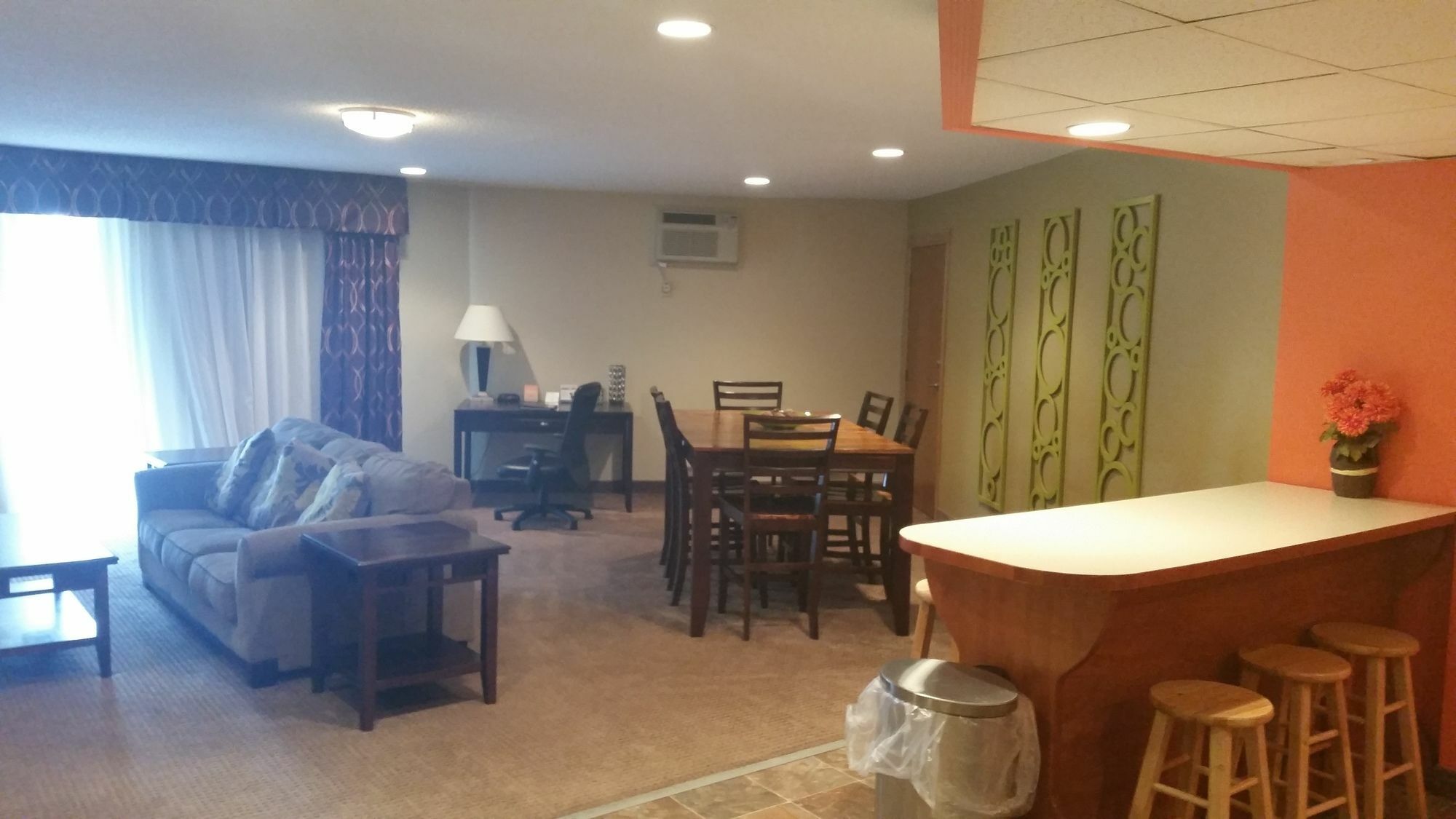 Howard Johnson Grand Forks Zewnętrze zdjęcie
